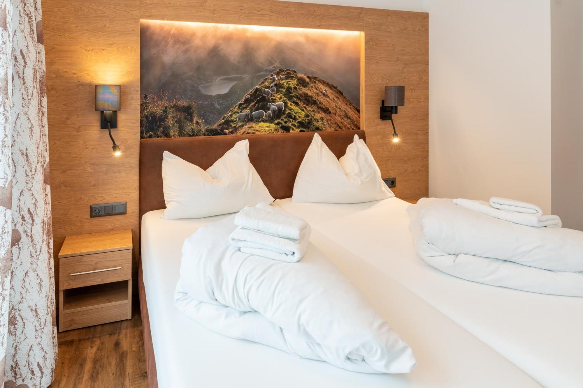 Alpenresidenz Hotel Gell ทเว็ก ภายนอก รูปภาพ